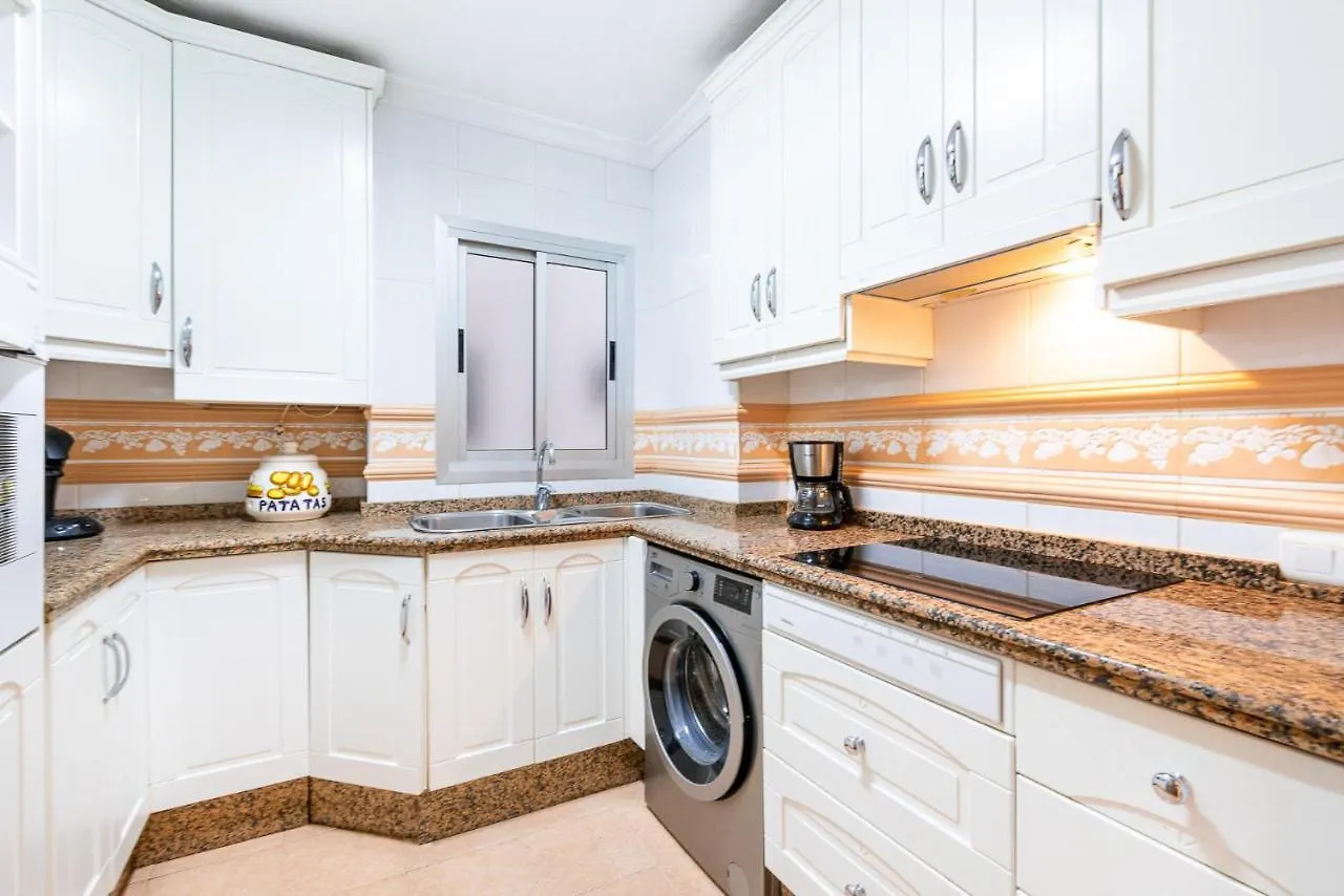 Maritimo Fuengirola - Beach Apartment First Line 0*,